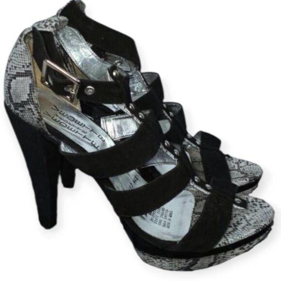 VEDETTE BLACK & GRAY SNAKE PRINT PLATFORM HEELS SZ.4.5 EUC - Picture 2 of 7